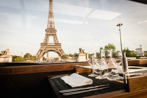 Paris: Bustronome Gourmet Lunch Tour