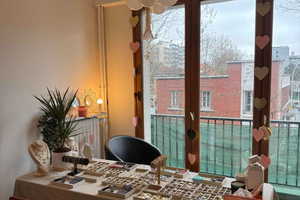 Paris : Atelier Création de Bijoux à Charms Entres Copines