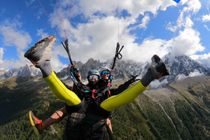 Planpraz tandem paragliding flight