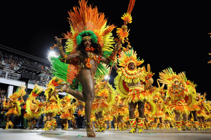 Rio: Carnevale 2027, biglietto per la parata al Sambodromo e trasferimento