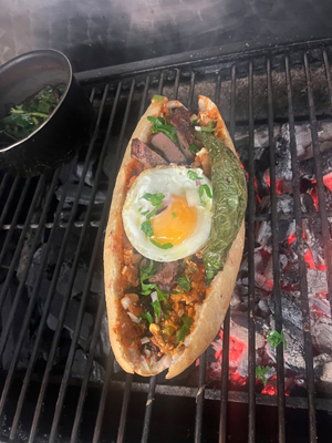 Grillade à la braise chez Zayno