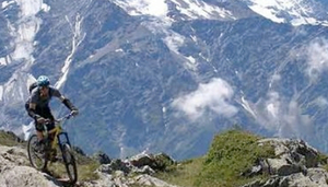 KE Adventure Travel