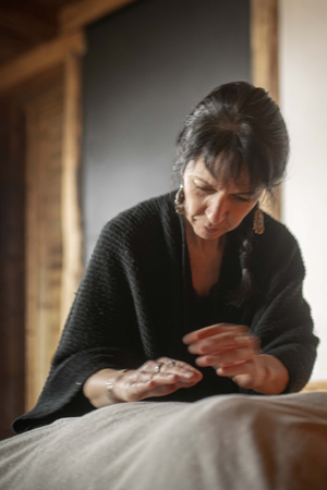Laëtitia Libéreau SOINS ÉNERGÉTIQUES CHAMANIQUES et TAROT DE MARSEILLE Haute-Savoie et Bretagne