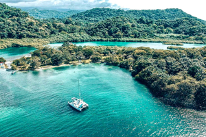 Panama City/Portobelo: Katamaran-tur med snorkling og lunsj