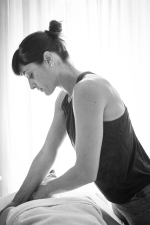Sports massage/ massage sportif Chamonix - Naama