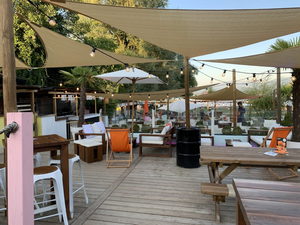 Vedetts beach club F