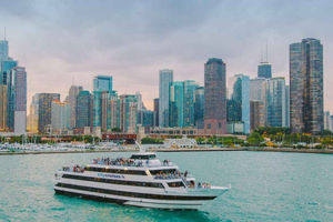 City Cruises Chicago: Lake Michigan Lunch or Dinner Cruise
