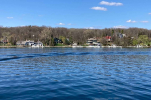 Lake Geneva & Anderson Japanese Gardens Tour