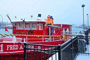 Sledetocht op een historische brandweerboot
