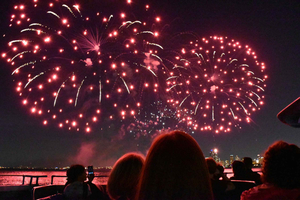 Summer Fireworks Cruise with 3D Glasses and Music