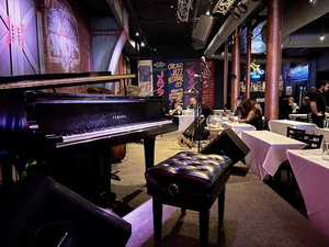 Andy's Jazz Club & Restaurant