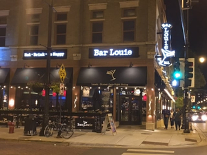 Bar Louie -University Village