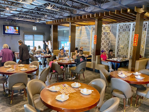 Dolo Restaurant and Bar