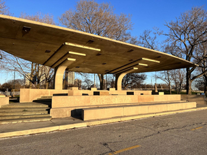 Lincoln Park - Chess Pavilion