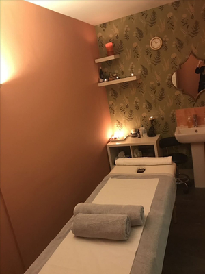 Lizzy massage and spa wellness