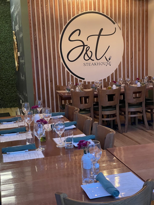 S & T Steakhouse