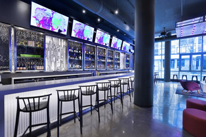W XYZ Bar