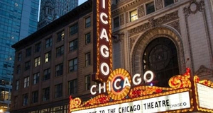 The Chicago Theatre Tour Experience