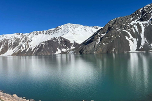 Cajón del Maipo + Baños Colina Hot Springs and Embalse del Yeso