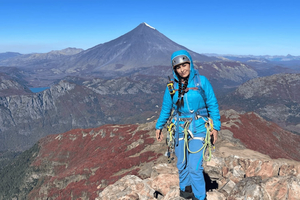 Climb to the summit of the Quilquilil Volcano