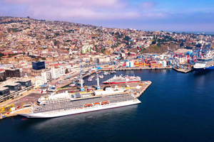 Cruise Terminal Transfer from Valparaíso & Wine Tasting