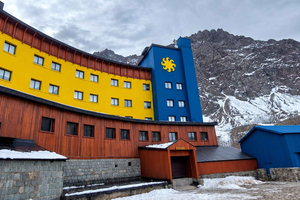 Santiago: Private Tour to Portillo, Inca Lagoon, and Picnic