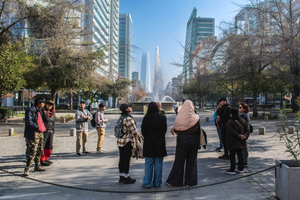 Santiago: Sky Costanera, MUT & Sanhattan District Tour