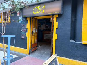 Bar Curva54