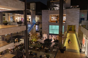 Experience - A day of shopping and fun in Santiago
