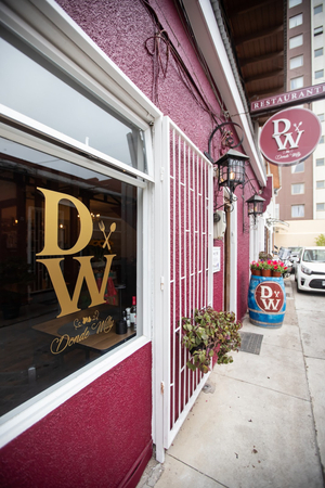 Donde Willy Restaurant