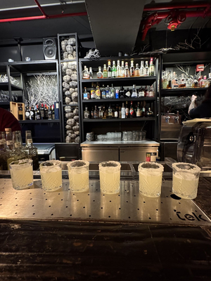 Miscelaneo Bar