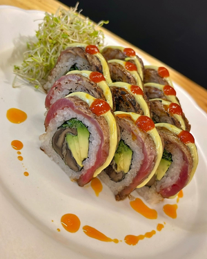 Mokuteki Sushi / Izayaka Nikkei