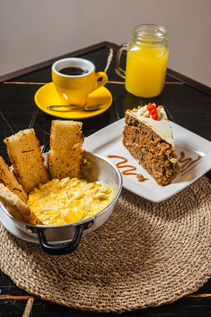 Palati Trattoria & Cafetería