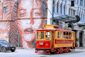 Hop-On Hop-Off-tur med vintage trikk