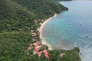 2-Payas Sightseeing Tour of Tayrona Park