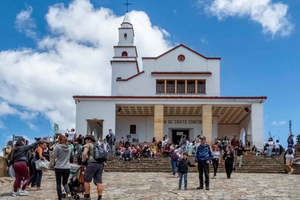 Bogotá: Private Guided Tour with Monserrate & La Candelaria
