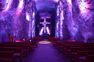 Bogotá: Private Tour Salt Cathedral of Zipaquira with Pickup