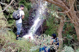 Cali: Cali River Waterfall and Great River Pools Tour