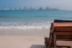 Cartagena: DZIEŃ NA PLAŻY NA WYSPIE TIERRA BOMBA PUNTARENA