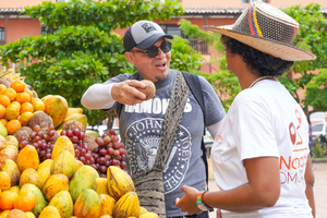 Cartagena Bites & Stories: Local Street Food and Bay Tour