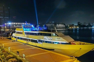 Exotic Yacht - Tour through the bay of Cartagena