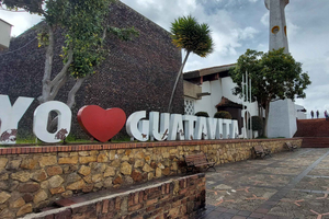 Guatavita Lagoon + Casa loca + Pueblo+ Salt Cathedral