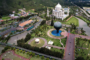 Jaime Duque Park and Salt Cathedral sightseeing tour with pick-up service.