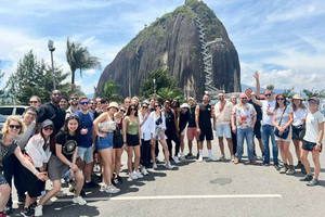 Medellin: Guatapé Tour, Lunch, Cruise, & Piedra del Peñol