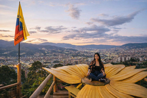 Medellín: Private Food Tour With The Best Viewpoints.