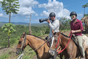 Malownicza przejażdżka konna w rezerwacie Tropical Mountain Reserve