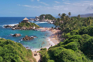 Tayrona Park combined transportation: Hike and drop-off by boat