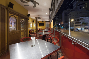 El Punto Múltiple del Sabor - Hot / Av. San Martin