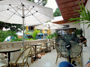 Ely Cafe Manga
