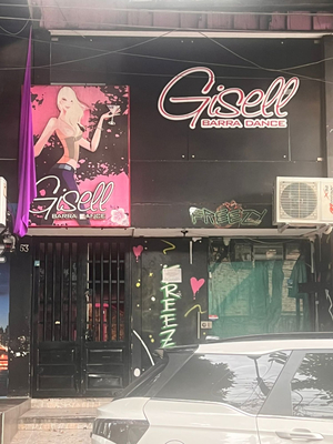 Gisell Bar Dance